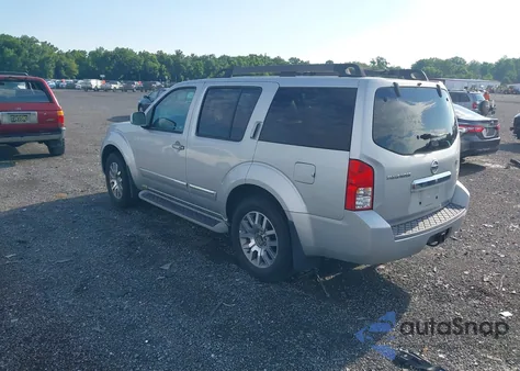2011 Nissan Pathfinder S/Le/Se z USA, uszkodzony, nr VIN 5N1AR1NB9BC602600